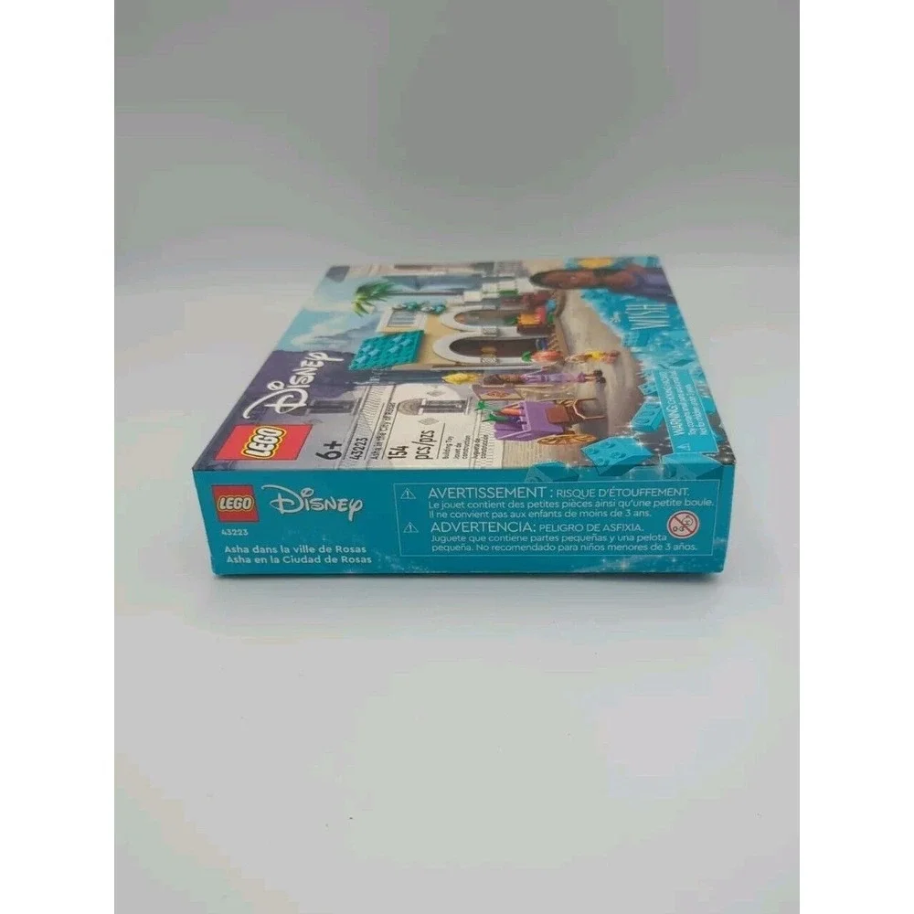 LEGO Disney Wish: Asha in The City of‎ Rosas 43223 Building Toy Set